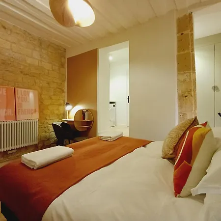 Appartamento Elegant & Quiet In Le Marais Near De