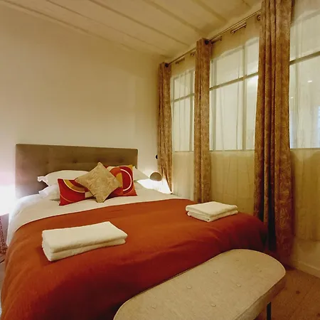 Elegant & Quiet In Le Marais Near De *