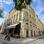Elegant & Quiet Suite In Le Marais Near Hotel De Ville